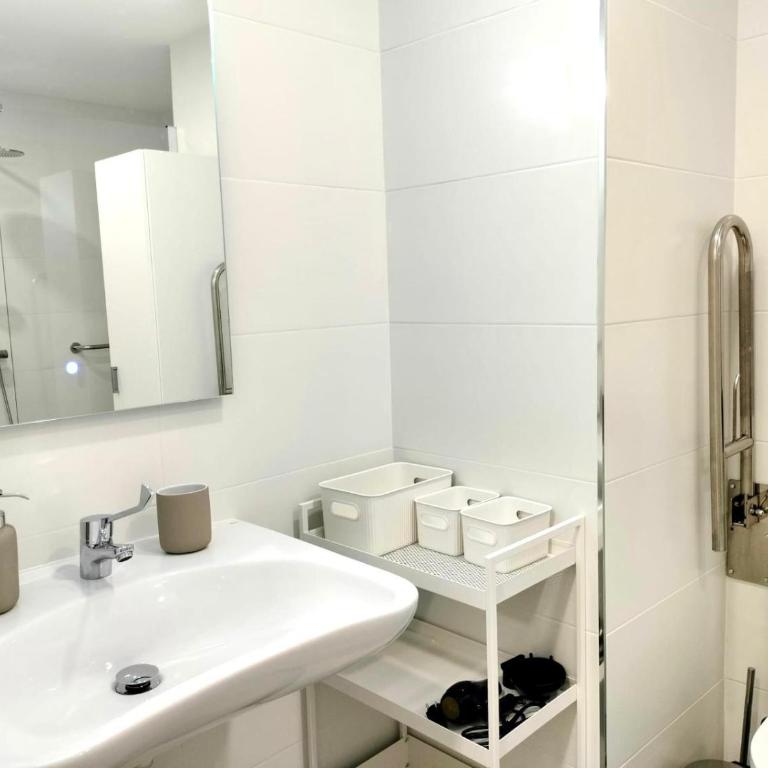 Edificio Francisco Cano by 10Tosea - Apartamento de 1 dormitorio - 10
