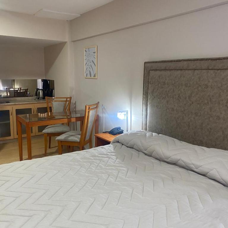 Hotel Howard Johnson Rosario - Suite Junior - 4