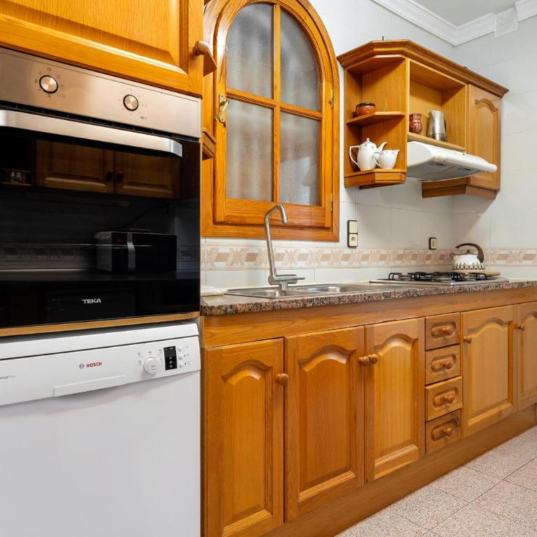 Hauzify I Casa Jaume Soler - Casa de 4 dormitorios - 9