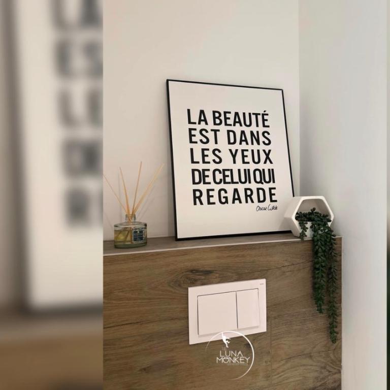 Luna Monkey, Chambre & Terrasse privée, Bourgoin Centre - Chambre Double avec Salle de Bains Privative - 15
