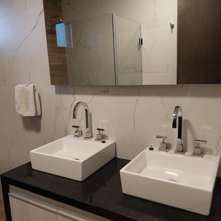 Casa Nueva con Pileta, 4 Dormitorios, 4 Suites, Vista al Golf de Pinamar - Casa de 4 dormitorios - 27
