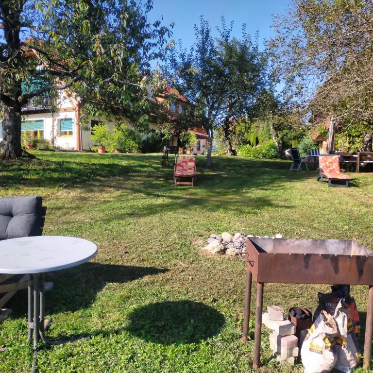 Idyllische Süd-Wohnung in Wörtherseenähe für zwei Personen - Apartment mit 1 Schlafzimmer - 4