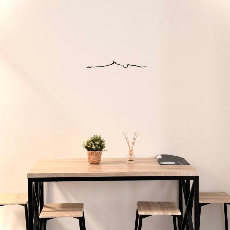 Cocon Marseillais, Centre-Ville, Vieux-Port - Rue Paradis, Rénové, Climatisé, 2pers - Apartment mit 1 Schlafzimmer - 6