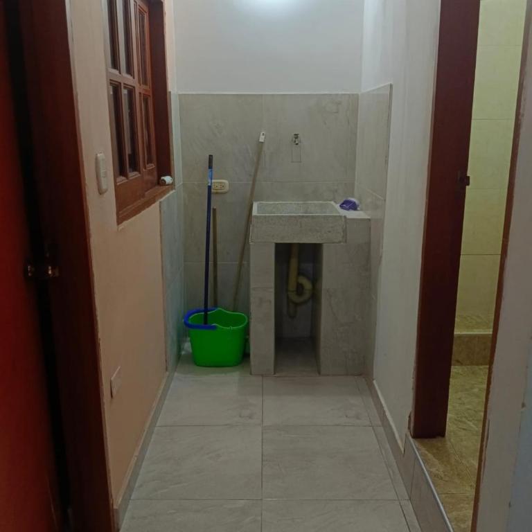Apartaestudio Av principal del Rodadero - Apartamento de 2 dormitorios - 3