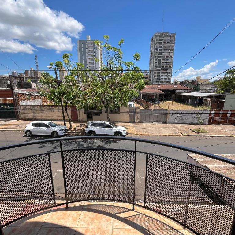 Departamento Céntrico - Apartamento de 1 dormitorio con balcón - 2