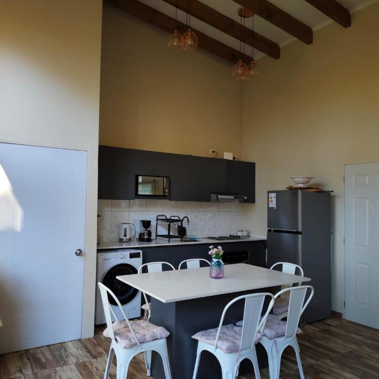 Cabañas Bosque marino - Six-Bedroom House - 13
