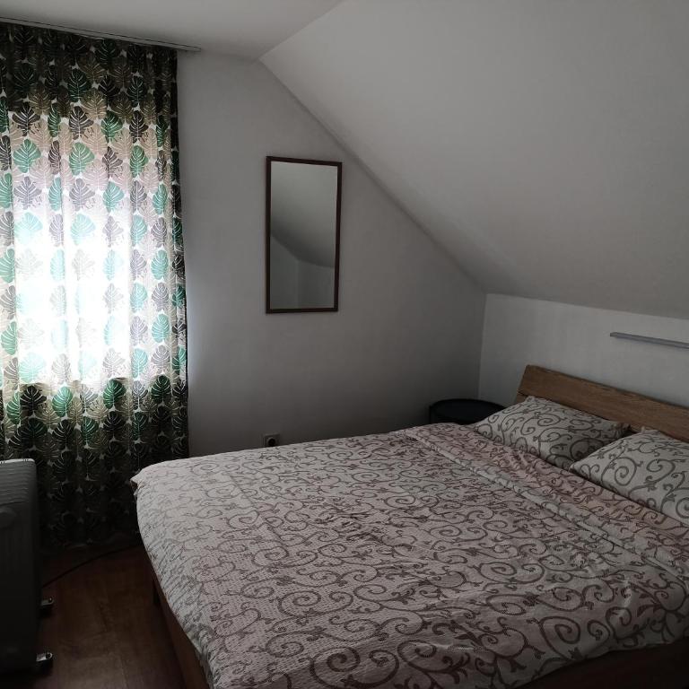 Vikendica Mladenović - Kuća sa 4 Spavaće Sobe - 34