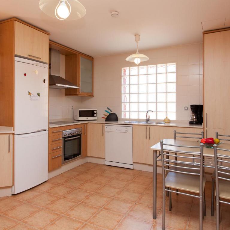 Villa Romana - Five-Bedroom Villa (10 Adults) - 30