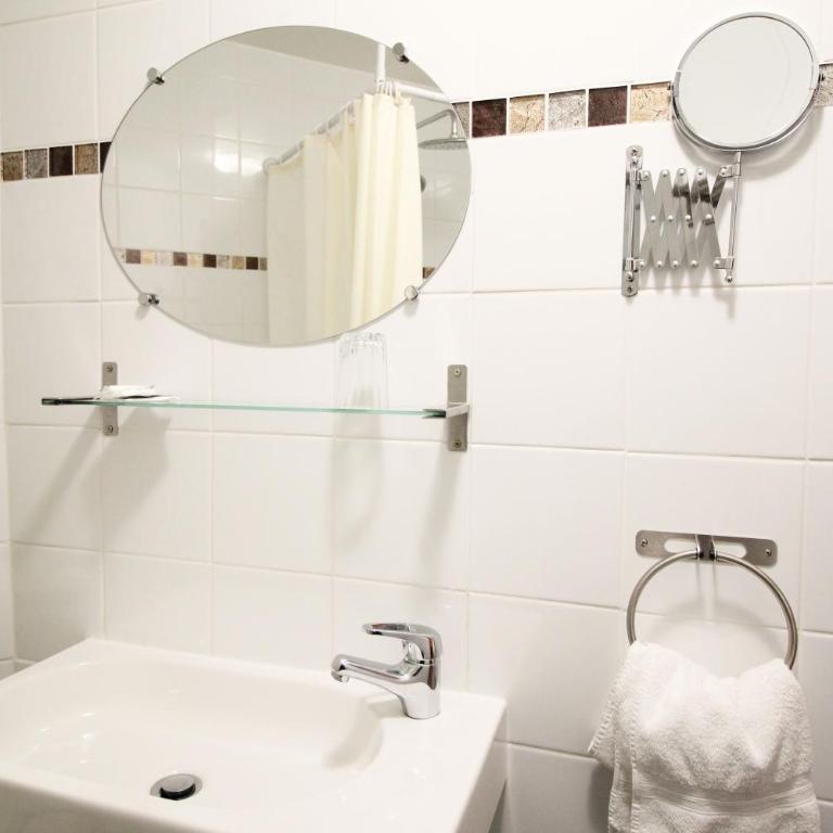 Hotel des Pyrénées - Chambre Double - 30