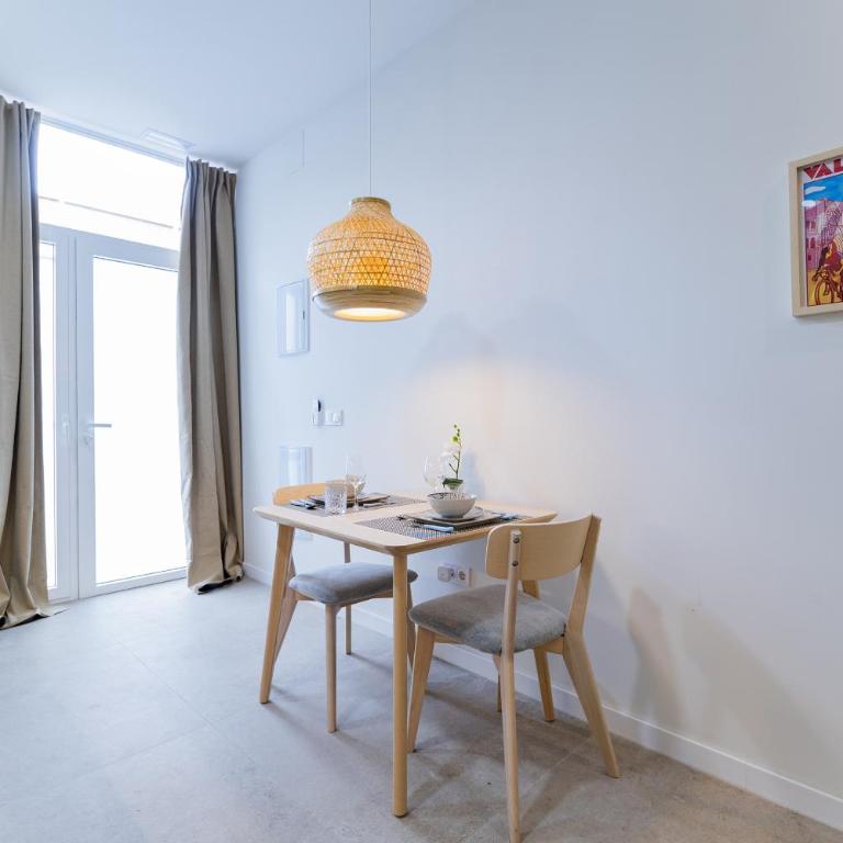 PPA22 Loft Valencia - Acogedor loft cercano al metro Zona Ayora - Apartamento Estudio - 1 cama doble - 18