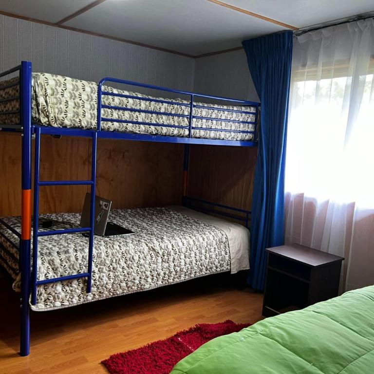 Cabañas y Hospedaje Parque los Volcanes - Quadruple Room with Private Bathroom - 2