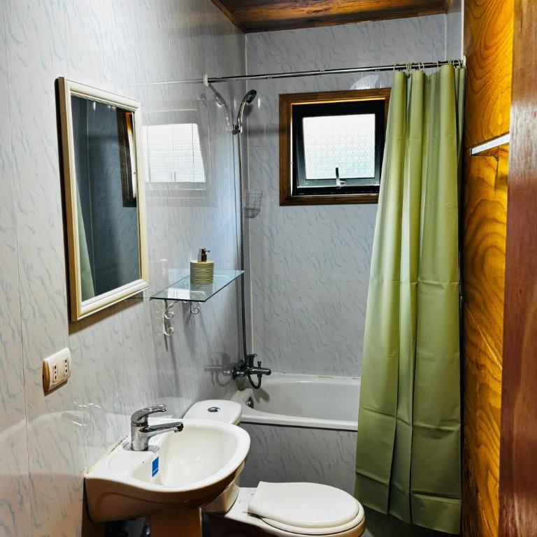 Cabañas Amanecer Sector Campo 2 - Three-Bedroom House - 4