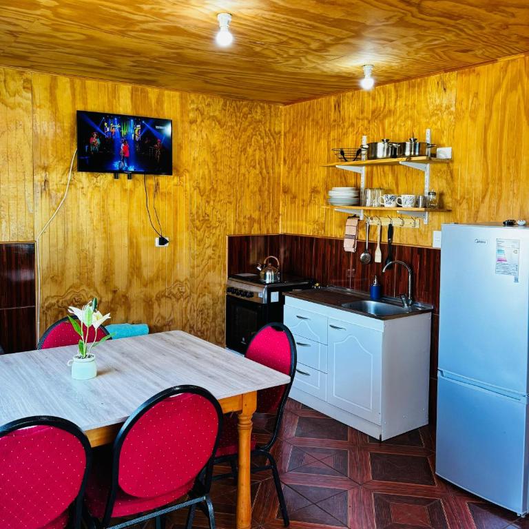 Cabañas Amanecer Sector Campo 2 - Three-Bedroom House - 11