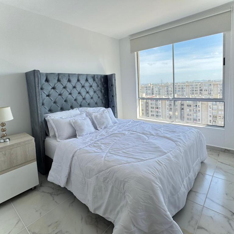 Apartamento en el Norte de Barranquilla - Apartamento de 3 dormitorios - Planta Alta - 2