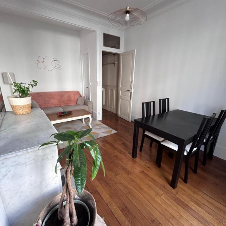 Full apartment Paris City Center - Appartement Paris Centre Quartier Saint Martin - Appartamento con 1 Camera da Letto - 9