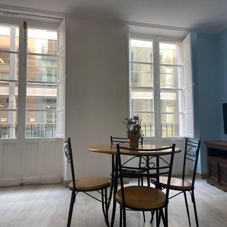 LovelyLoft Calle Mayor A - One-Bedroom Apartment - 1