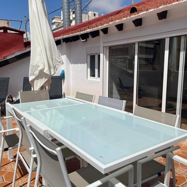 LovelyLoft Las Flores Ático - Three-Bedroom Apartment - 4