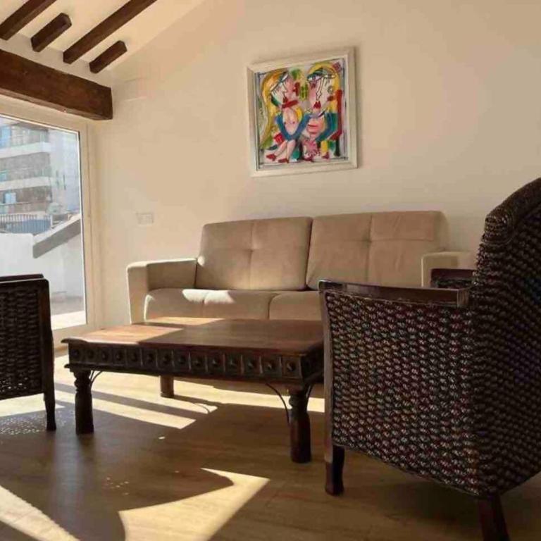 LovelyLoft Las Flores Ático - Three-Bedroom Apartment - 42