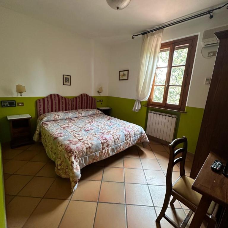 Agriturismo Palazzo Bandino in Val di Chiana, Val dorcia - Camera Matrimoniale con Balcone - 1