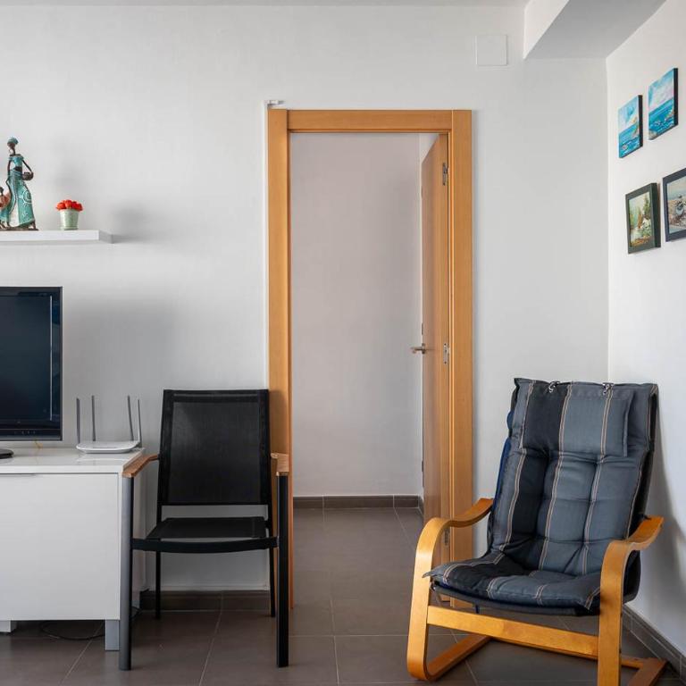 AT020 Apartamento con preciosas vistas de la playa La Paella - Apartamento de 2 dormitorios - 20