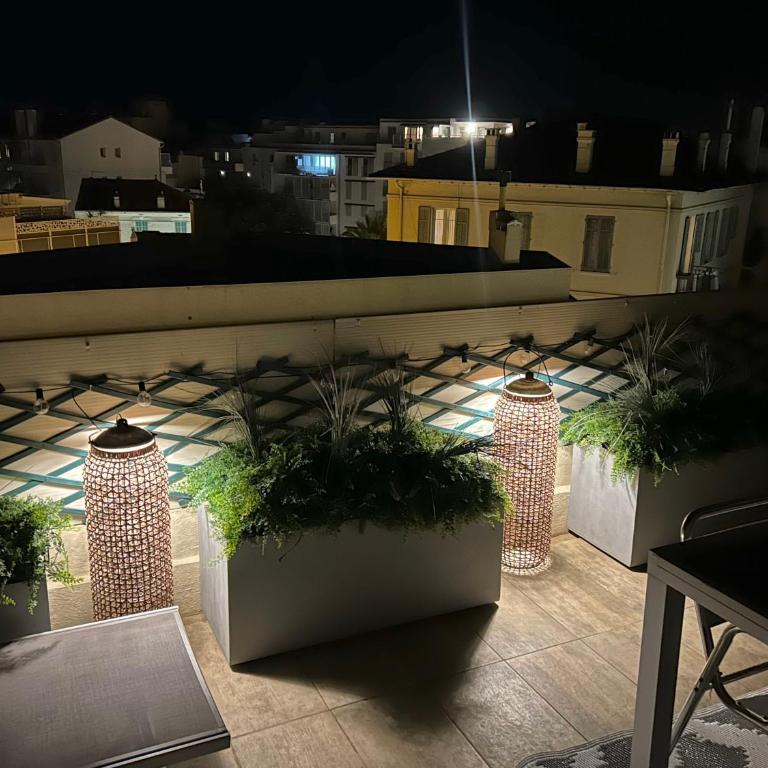 ALGER - Rooftop avec 1 chambre au centre-ville d'Antibes - Appartamento con 1 Camera da Letto - 42
