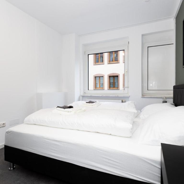 Große Ferienwohnungen in der Altstadt - Apartment 40 with 5 bedrooms - 17