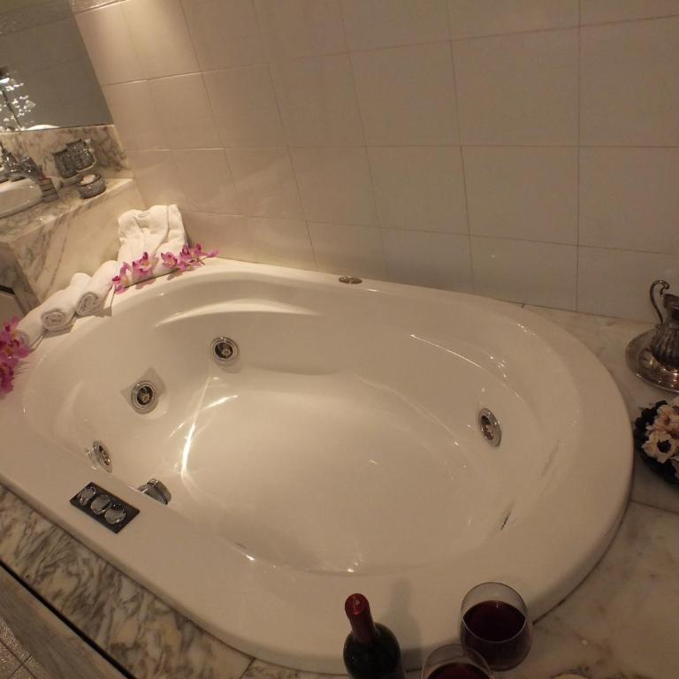Villa Serena - Appartamento con 2 Camere da Letto - 83