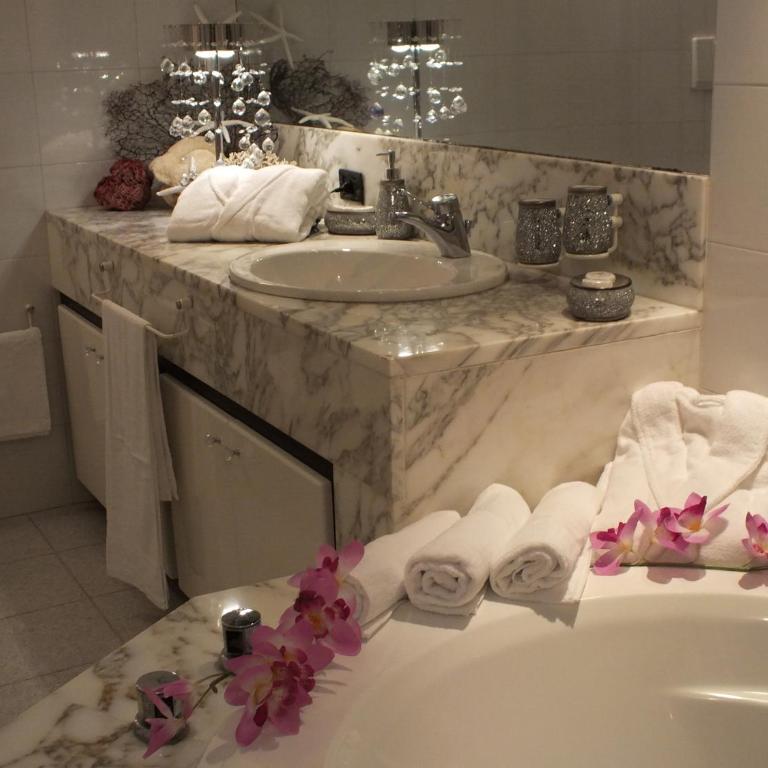 Villa Serena - Appartamento con 2 Camere da Letto - 92