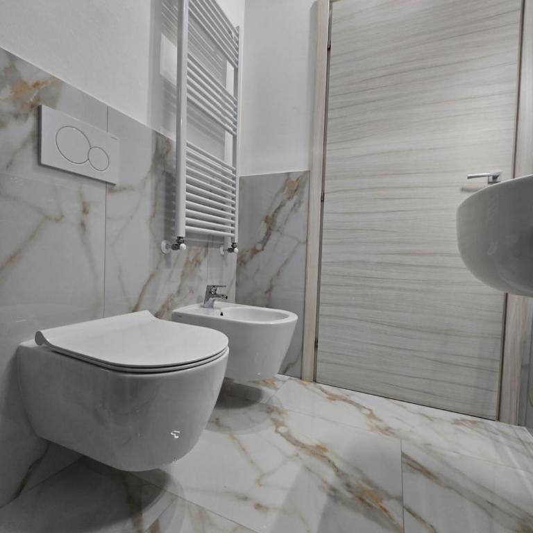 Casa MaDo - Triple Room with Private Bathroom - 7