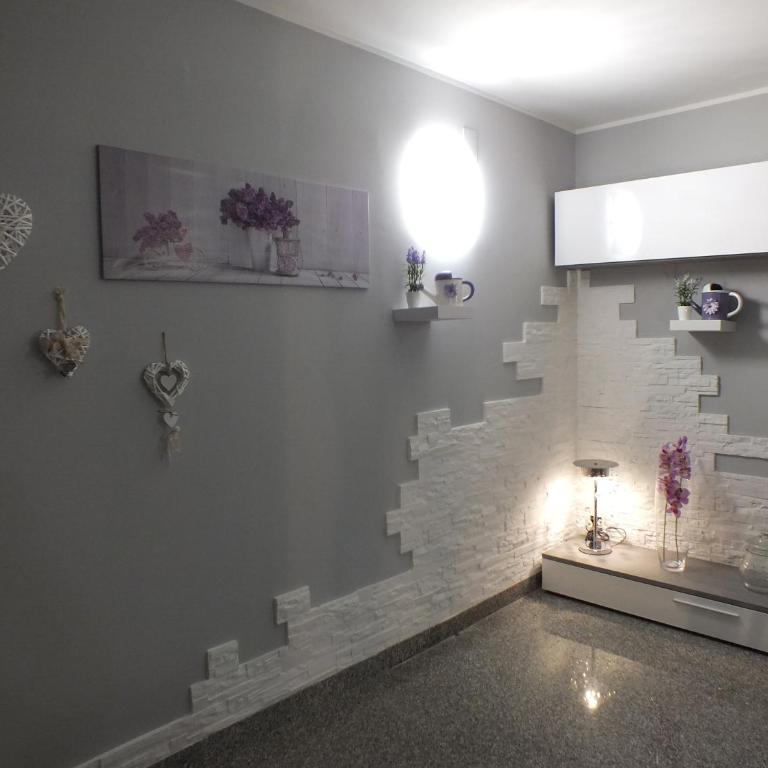 Villa Serena - Appartamento con 2 Camere da Letto - 77