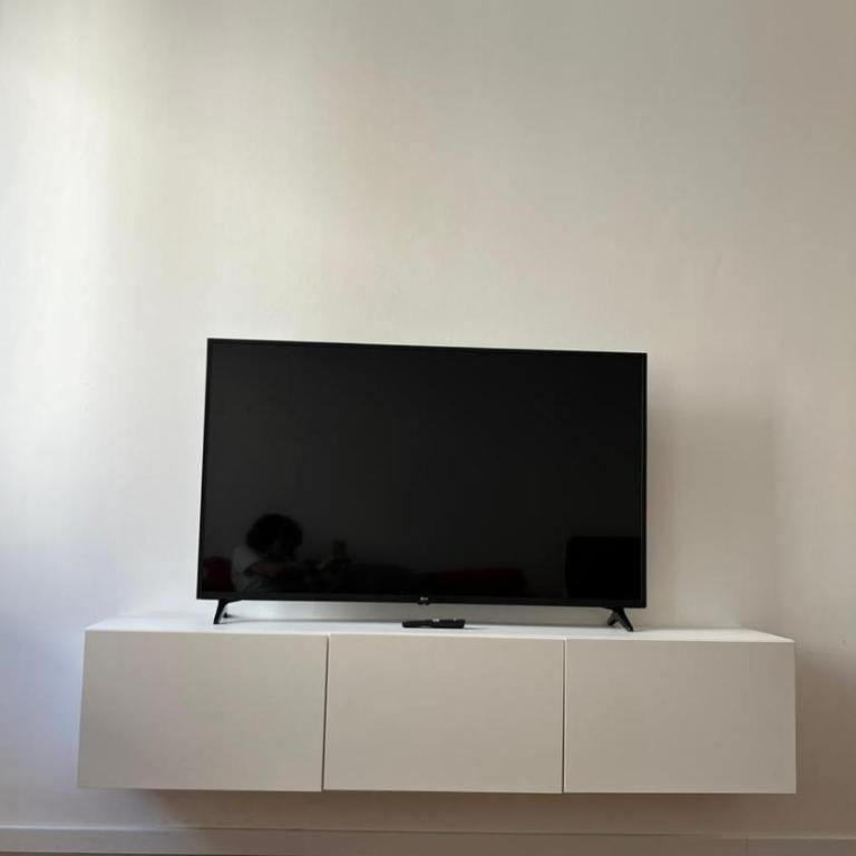 Snapstay Trieste Centrale 6 Posti Letto - Appartamento con 2 Camere da Letto - 17