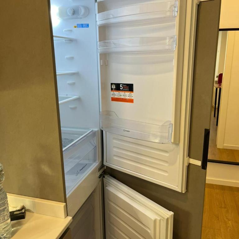 Snapstay Trieste Centrale 6 Posti Letto - Appartamento con 2 Camere da Letto - 26