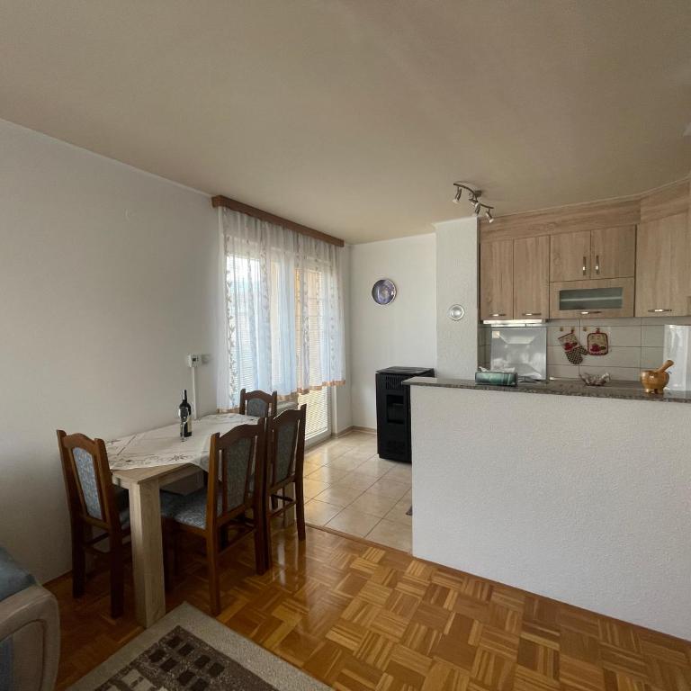 Stan na dan Ružica - One-Bedroom Apartment - 13