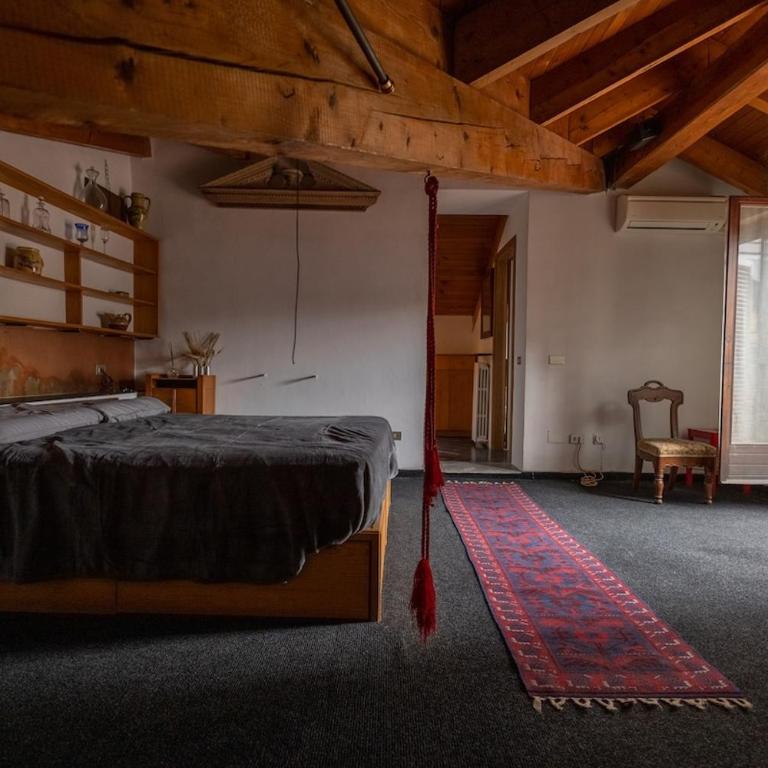 Central Lovely Attic - Appartamento con 1 Camera da Letto - 1