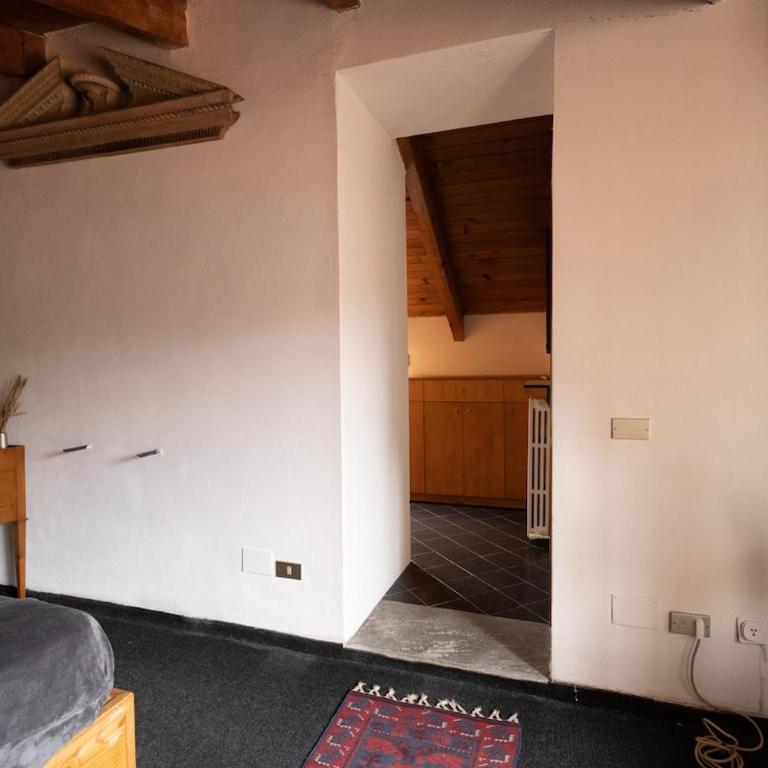 Central Lovely Attic - Appartamento con 1 Camera da Letto - 13
