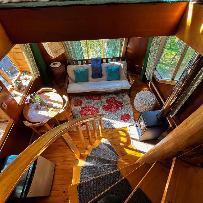 Unique Tree House Hideaway in Nature - Two-Bedroom House - 34