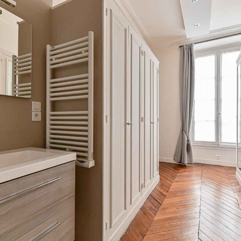 Appartement de luxe - Assemblée Nationale - Appartement 3 Chambres - 10