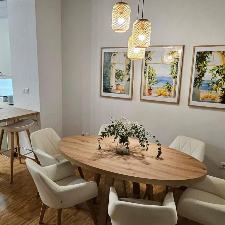 LovelyLoft Trafalgar - Two-Bedroom House - 3