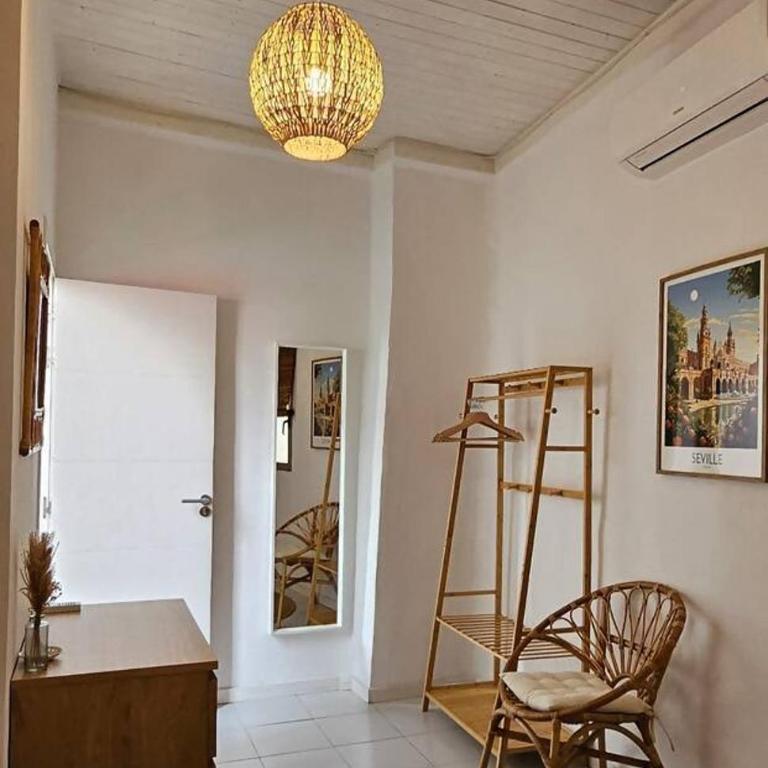 LovelyLoft Trafalgar - Two-Bedroom House - 21
