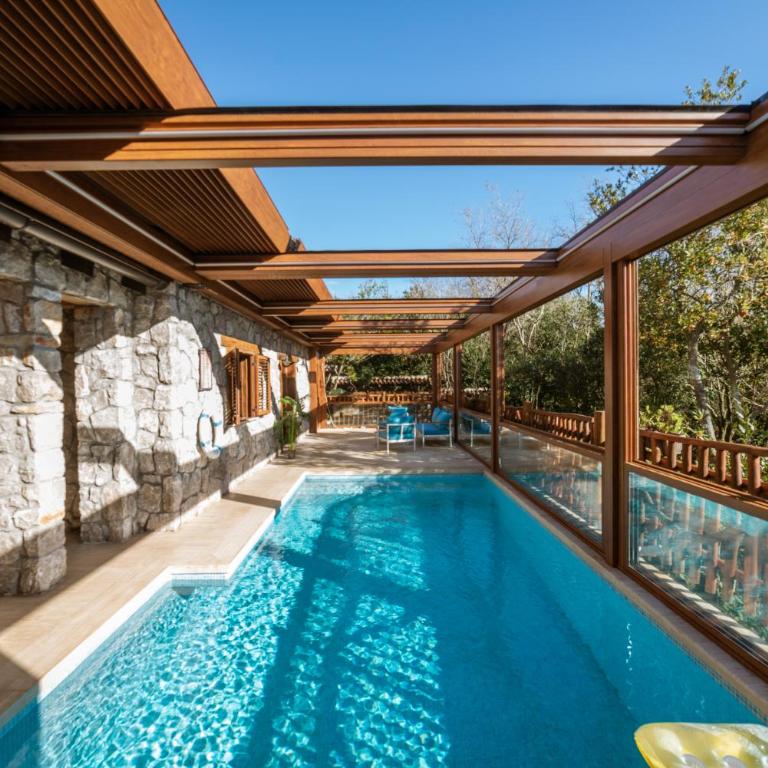 Carevic Resort & Villas - Two-Bedroom Villa with Heated Indoor Pool - 1