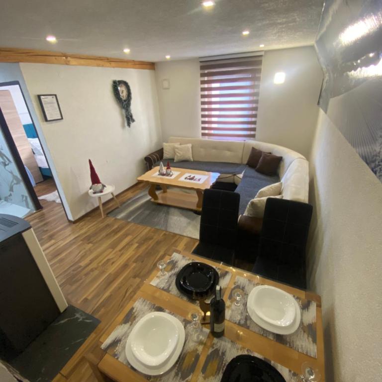 VILA JAHORINSKI RAJ A5 - Apartman sa 2 Spavaće Sobe - 4