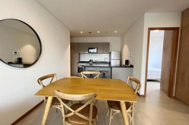 202 Emerald! a pasos del Shopping del Sol - Two-Bedroom Apartment - 24