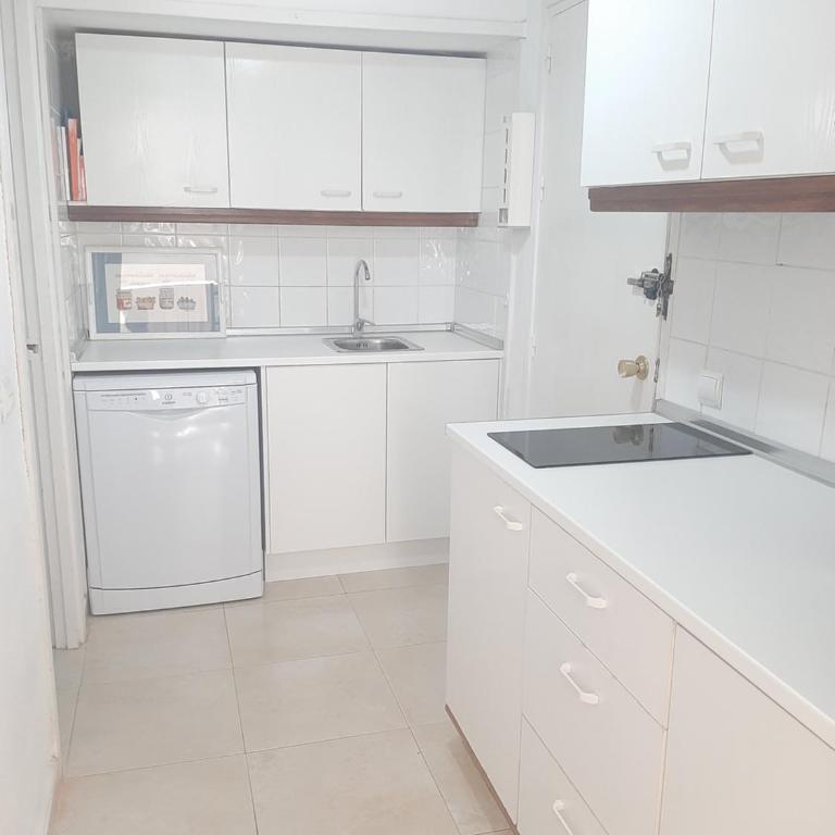 Frente a la playa.Solo cruzar la calle - Apartamento de 2 dormitorios - 27