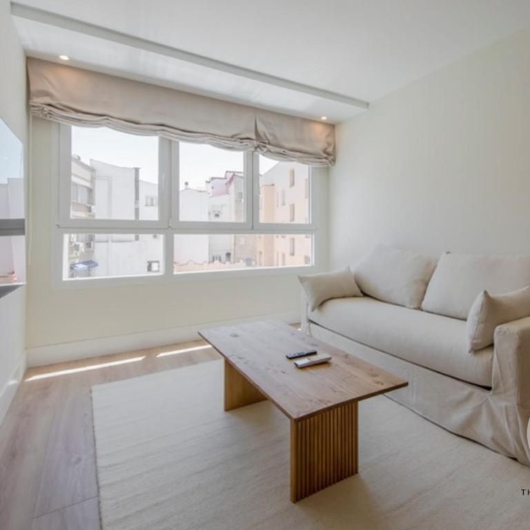 Tu hogar para 4 en Malasaña, conoce San Bernardo 20 - One-Bedroom Apartment - 15