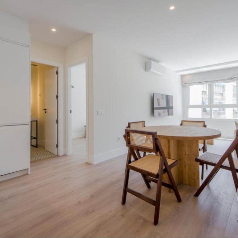 Tu hogar para 4 en Malasaña, conoce San Bernardo 20 - One-Bedroom Apartment - 18