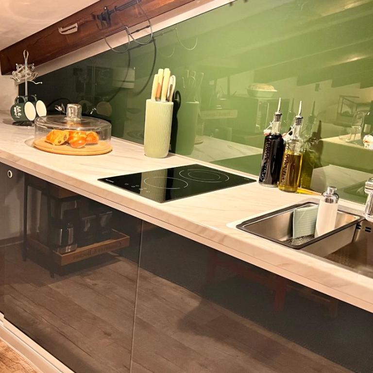 Cozy Alpine Attic - Apartment mit 1 Schlafzimmer und Whirlpool - 18
