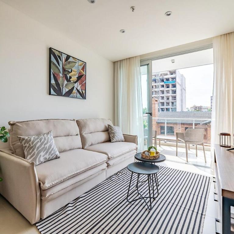 205 Emerald! meters from the Shopping del Sol! High Speed WiFi! - Two-Bedroom Apartment - 9