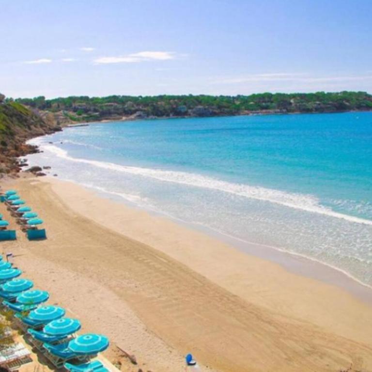 T2 avec piscine et accès privé à la mer - Appartement 1 Chambre - 13