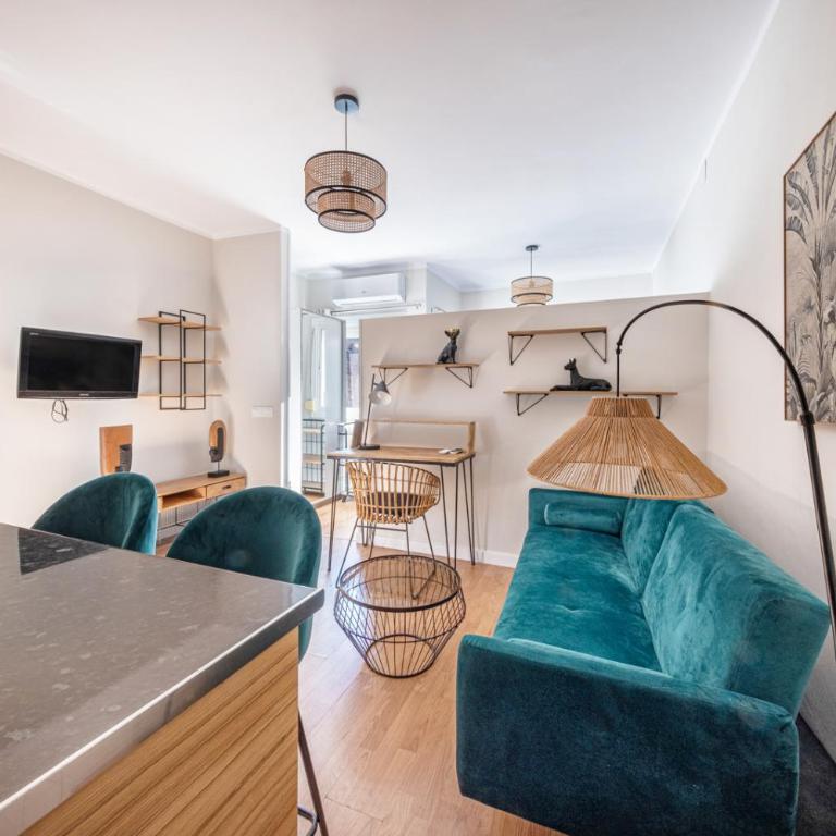 BeBarceloner Sant Andreu Apartments - 1 bedroom with terrace - One-Bedroom Apartment - 2