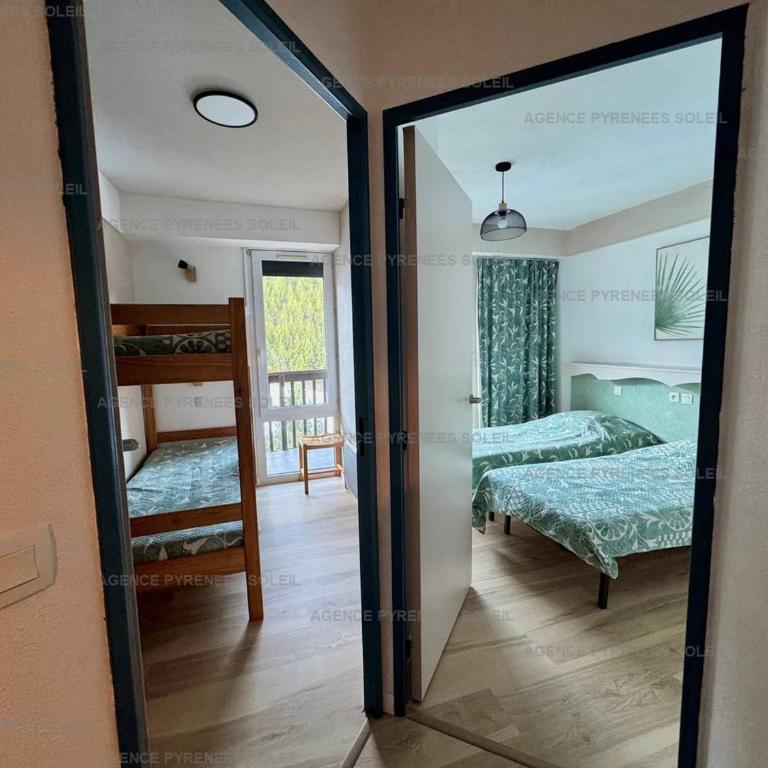 Appartement F2/cabine pieds des pistes avec balcon, parking privé et accès internet - Les Angles - Two-Bedroom Apartment - 2